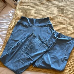 Lululemon Align Hi-Rise Wide-Leg Pant 31”